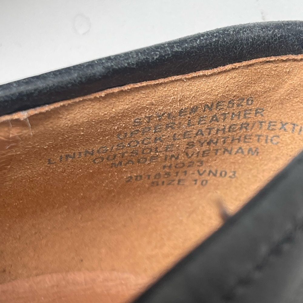 Madewell The Corinne Lugsole Loafers in True Black leather. 10 - Picture 7 of 16